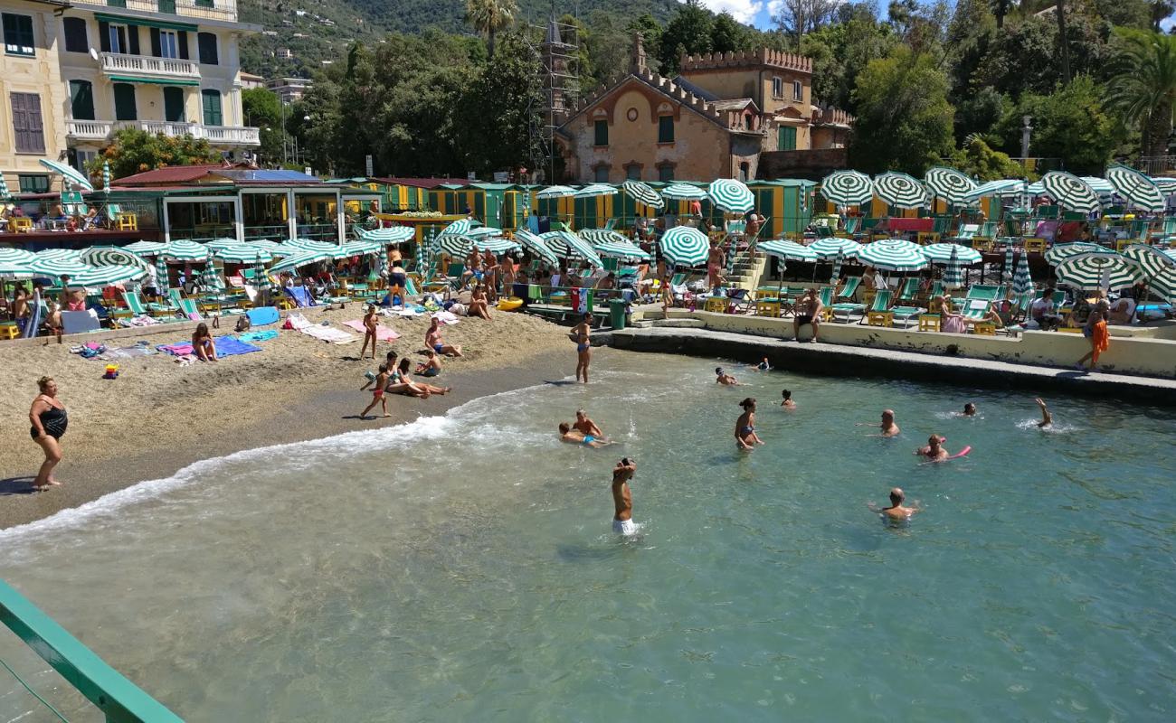 Foto de Spiaggia Rapallo con guijarro fino oscuro superficie