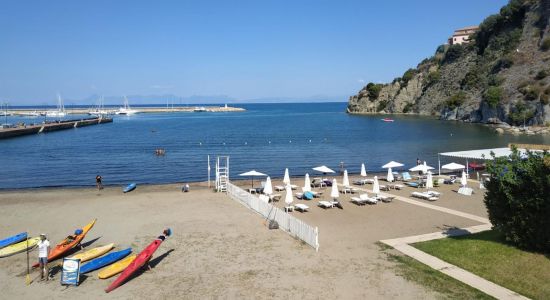 Agropoli Port beach