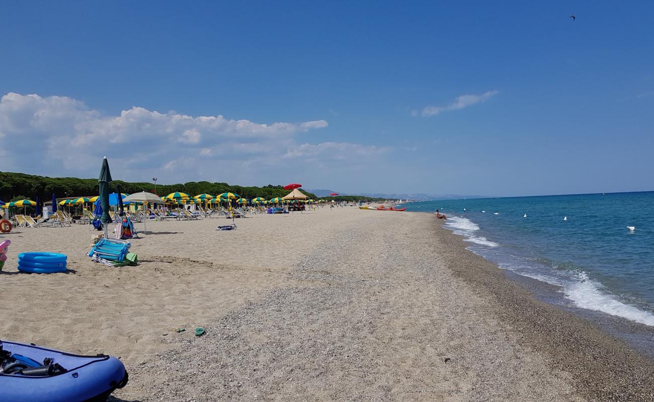 Foto de Playa Salicetti con arena brillante superficie