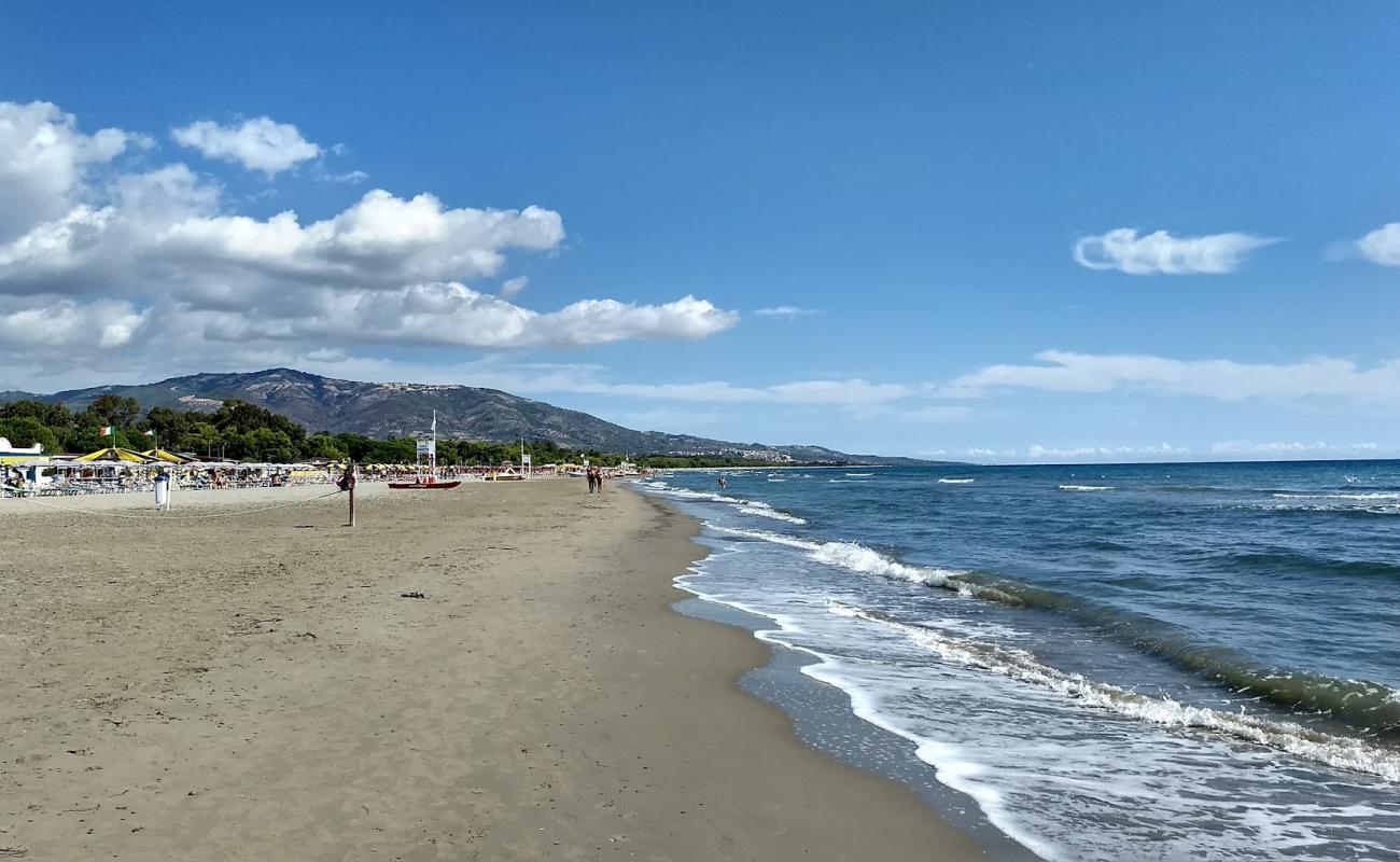 Foto de Playa de Villapiana Lido con arena brillante superficie