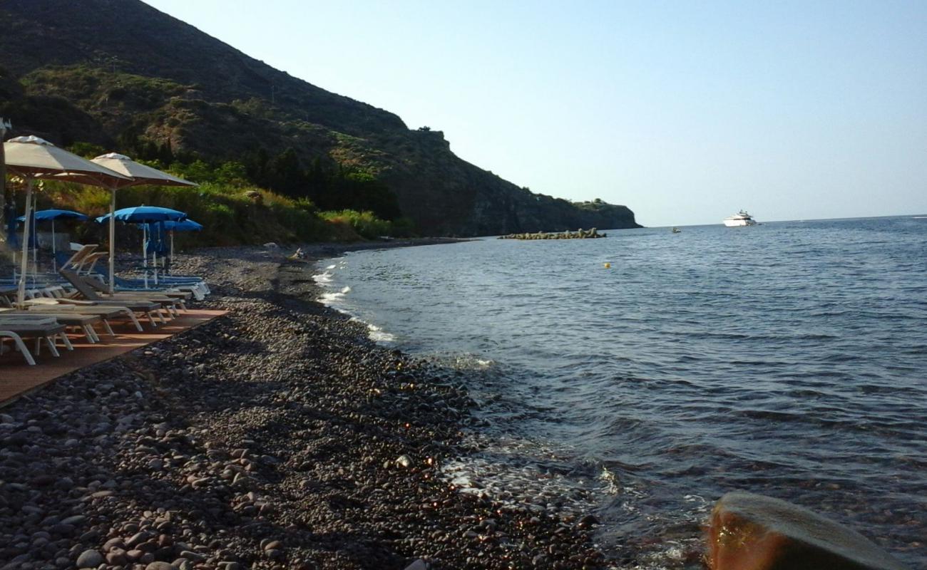 Foto de Salina beach con guijarro gris superficie