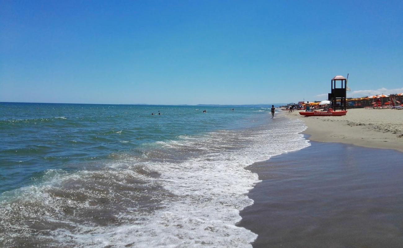 Foto de Catania beach II con arena fina oscura superficie