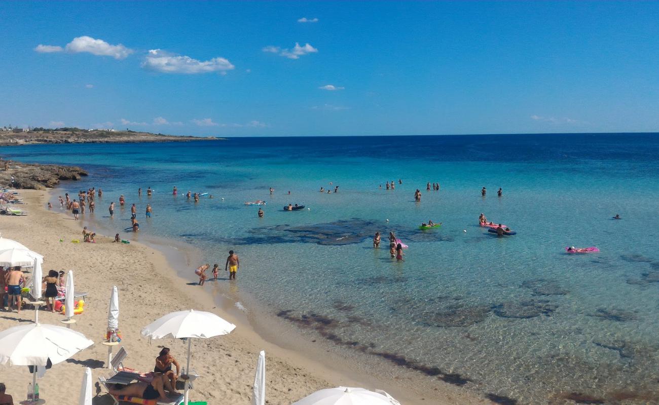 Foto de Playa Lido Bruno con arena oscura superficie