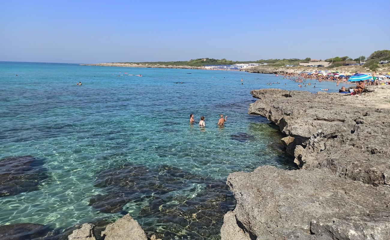 Foto de Playa Tramontone con arena oscura superficie