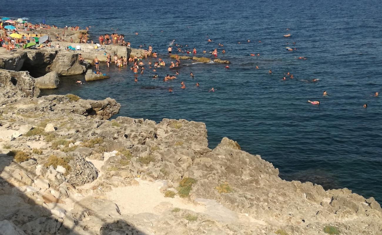 Foto de Spiaggia delle Agavi con piedra superficie