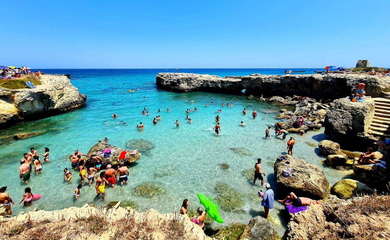 Foto de Spiaggia di Portulignu con piedra superficie