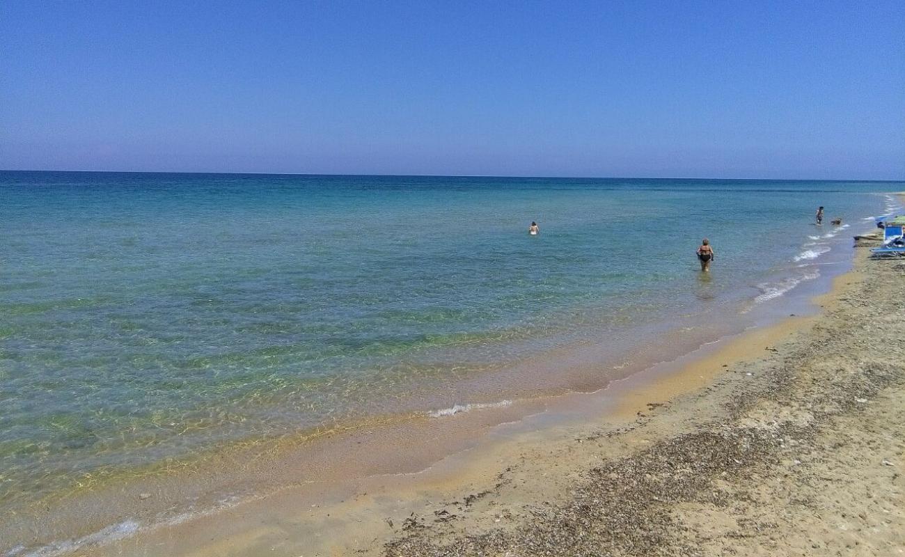 Foto de Lido Stella con arena brillante superficie