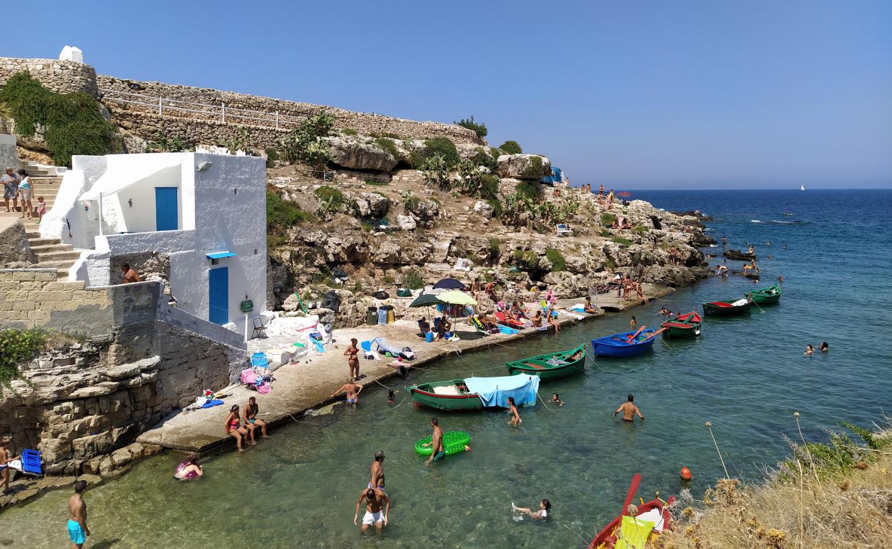 Foto de Cala Sala beach con guijarro gris superficie