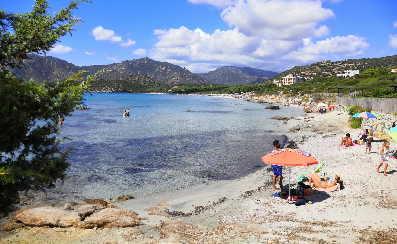 Foto de Playa de Campulongu con arena fina y guijarros superficie