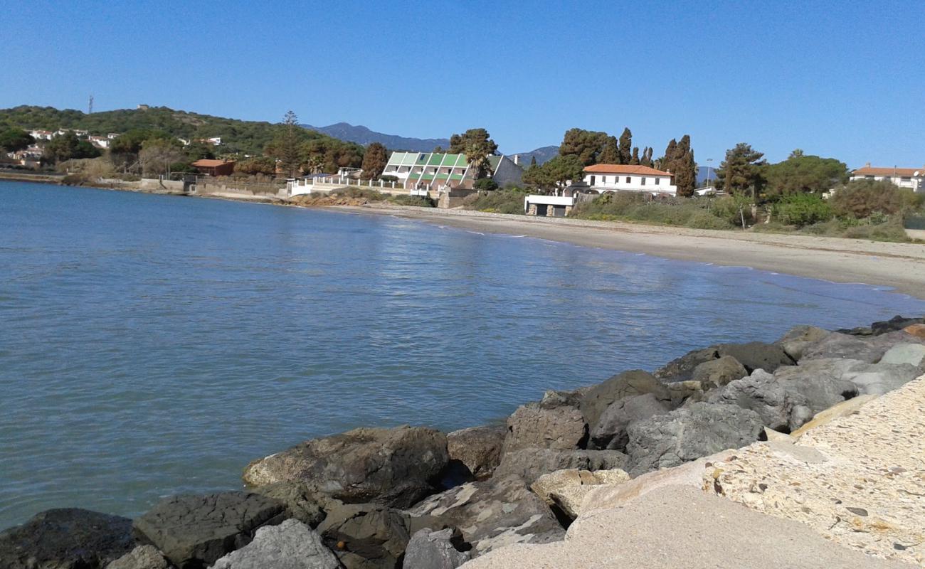 Foto de Porto Columbu II con arena fina y guijarros superficie