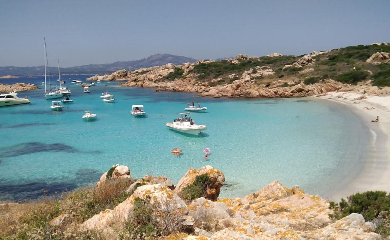 Foto de Playa Mortorio con arena fina blanca superficie