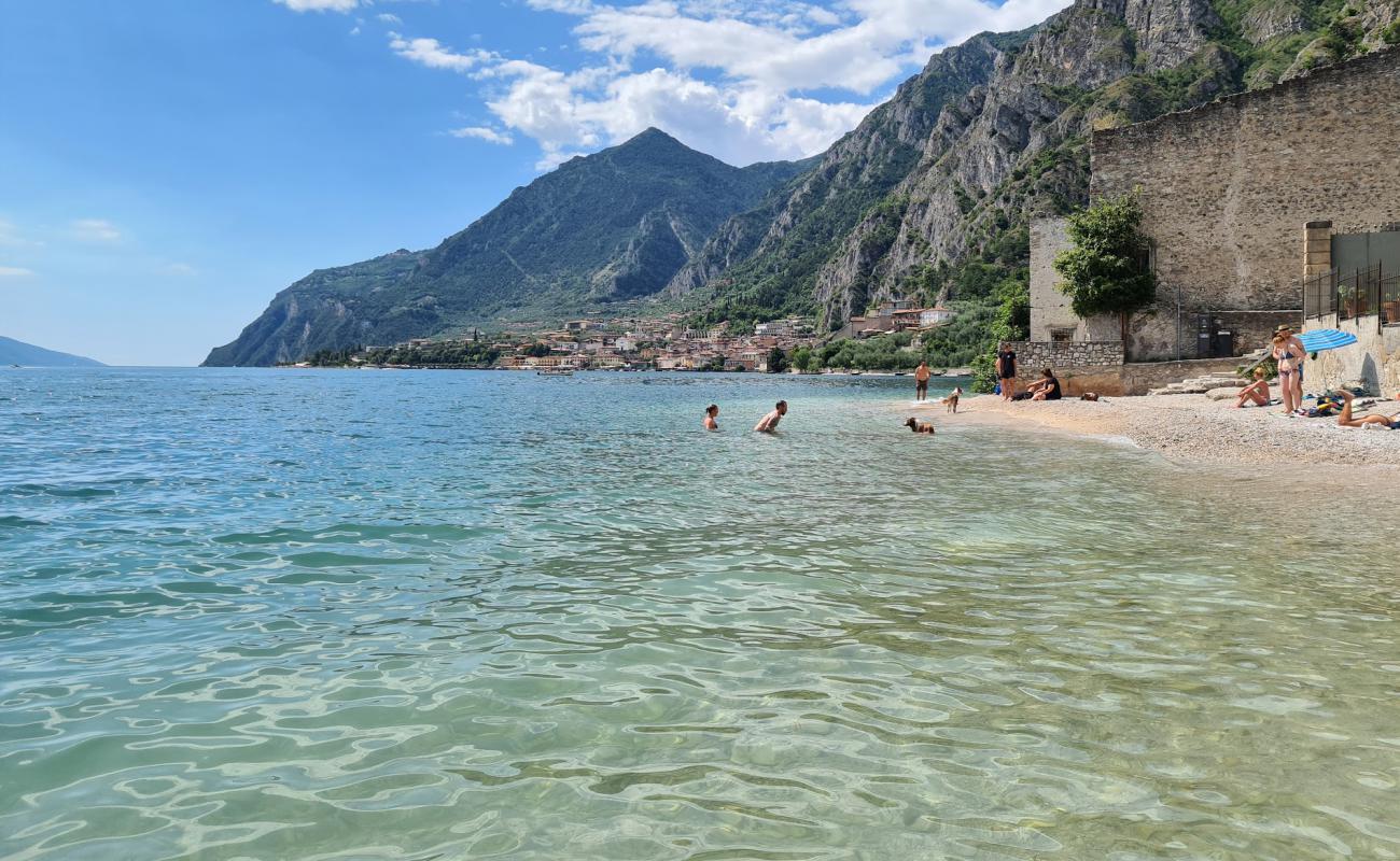 Foto de Spiaggia Per Cani con guijarro gris superficie