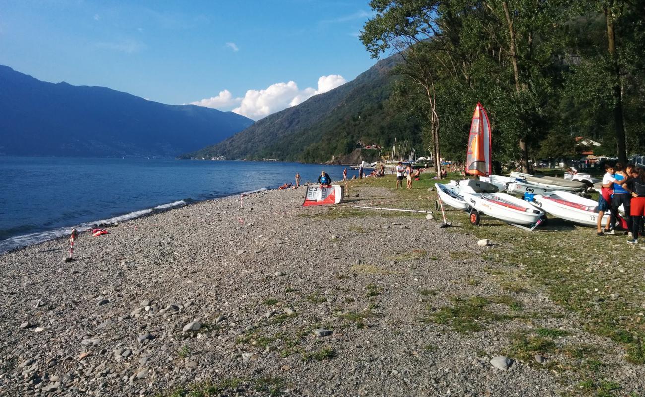 Foto de Parco Giona Spiaggia con guijarro ligero superficie