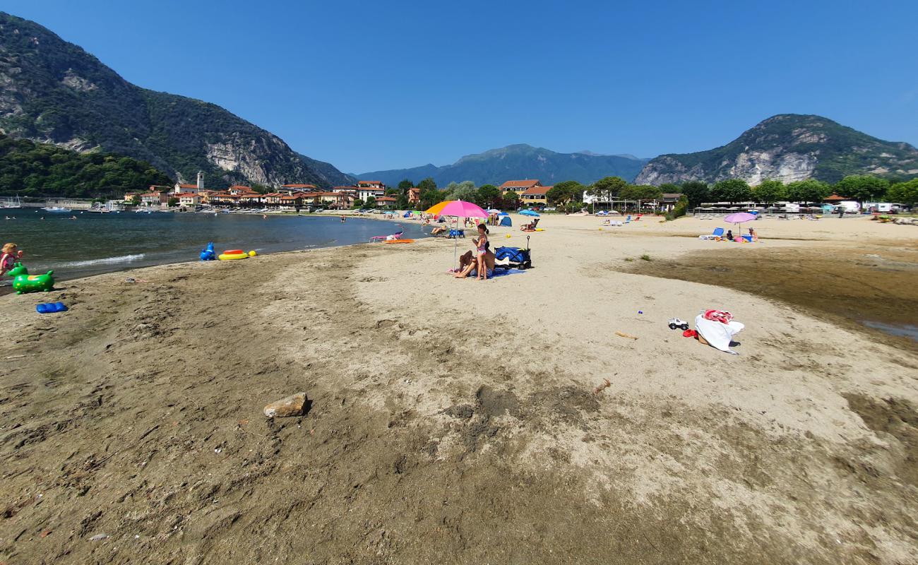 Foto de Spiaggia Feriolo con arena brillante superficie