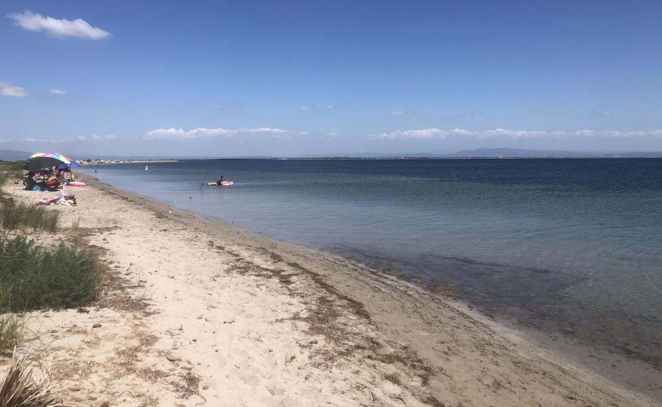 Foto de Spiaggia di Mare Morto con arena brillante superficie