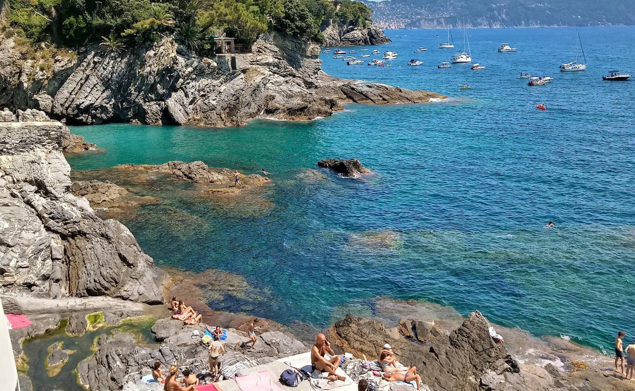 Foto de Spiaggia Scogliera di Pontetto con piedra superficie