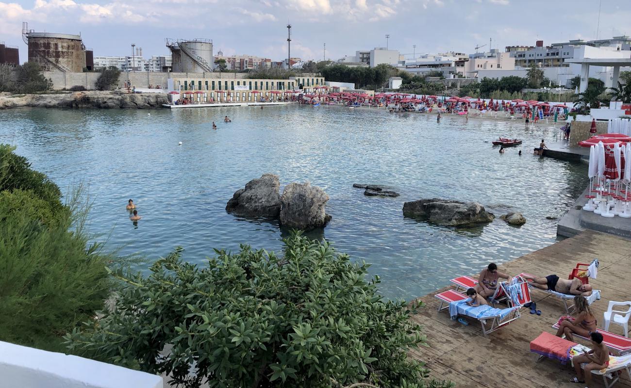 Foto de Lido Pantano con arena brillante superficie