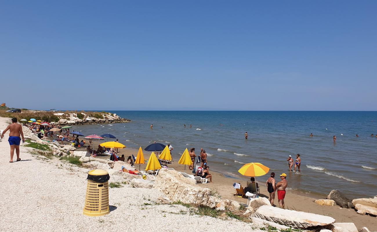 Foto de Spiaggio San Marco Sud con arena brillante superficie