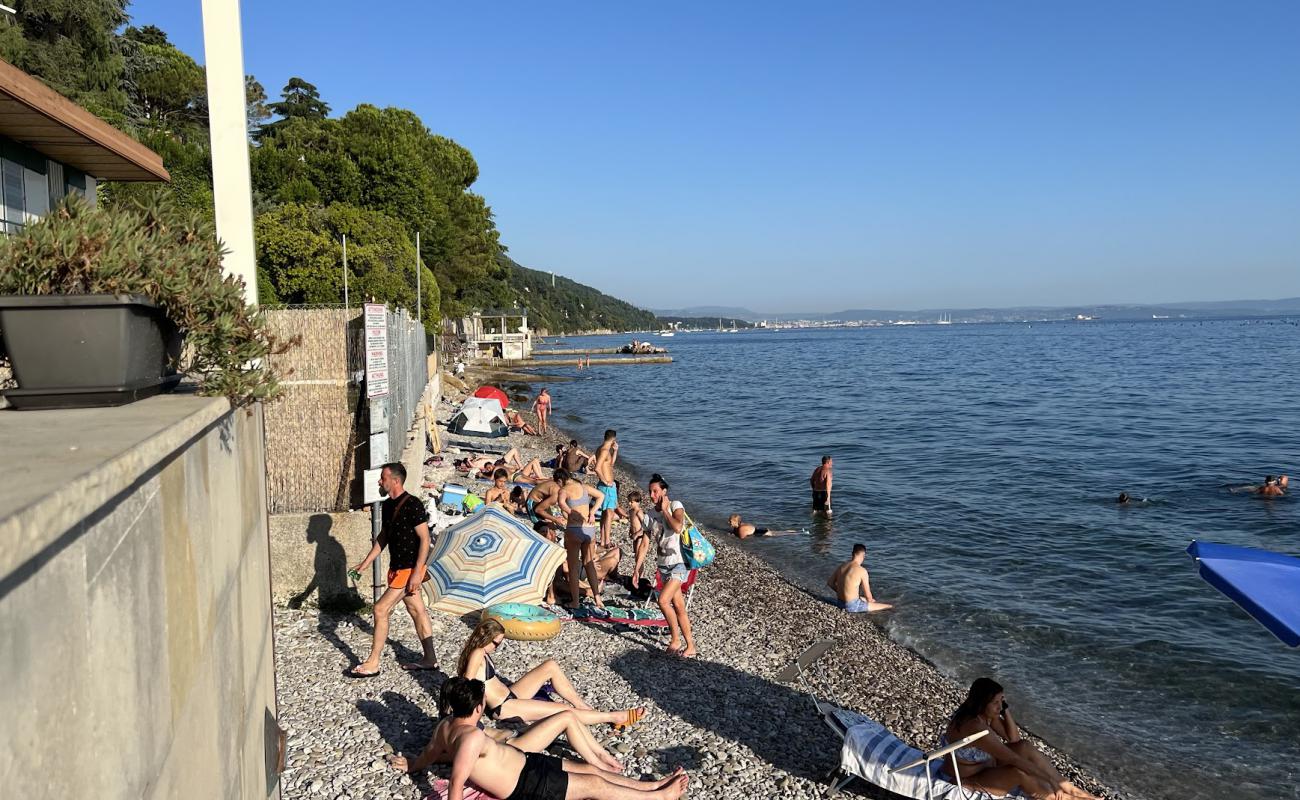 Foto de Spiaggia dei Filtri con guijarro fino gris superficie