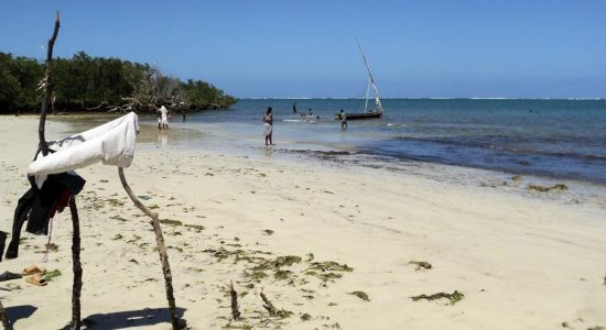 Maweni Beach