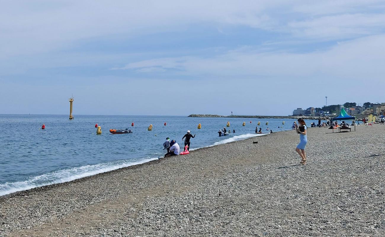 Foto de Najeong Beach con guijarro gris superficie