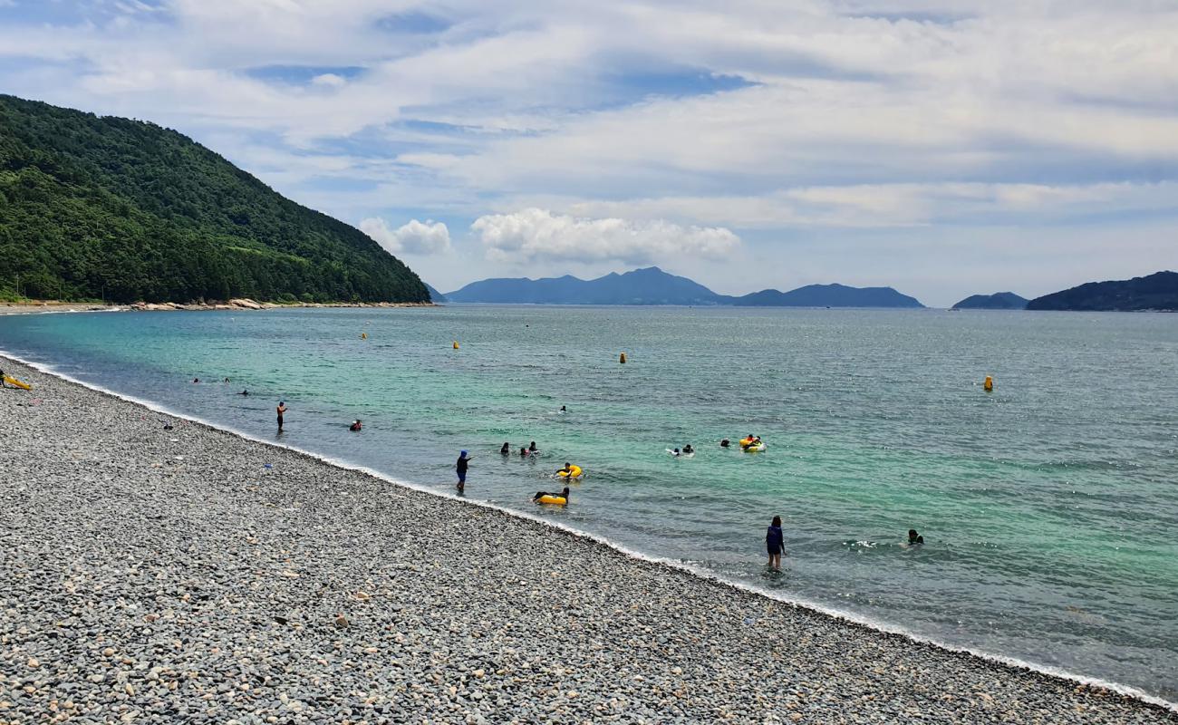 Foto de Bongam Beach con guijarro gris superficie