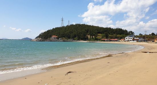 Jiri Cheongsong Beach