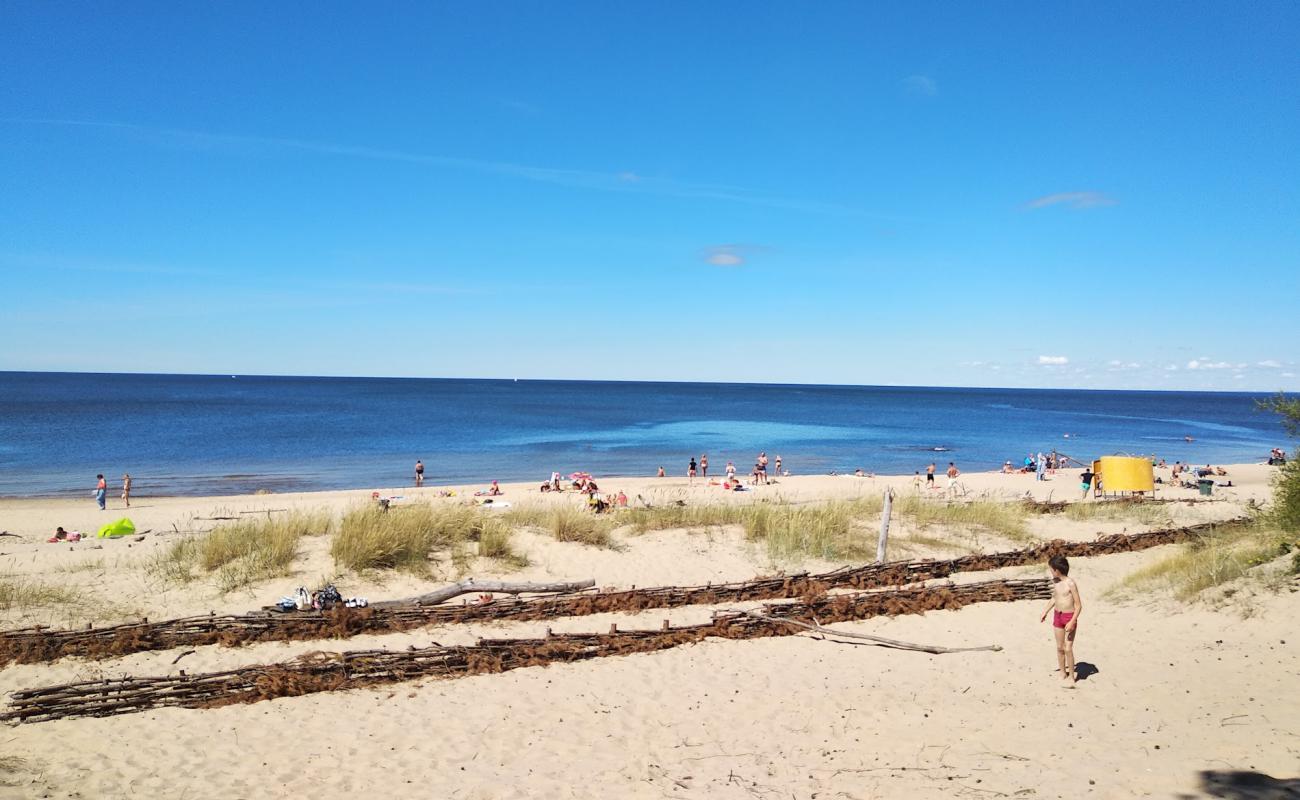 Foto de Gauja beach con arena brillante superficie