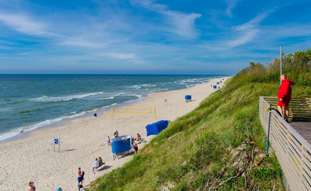 Foto de Nida Public Beach con brillante arena fina superficie