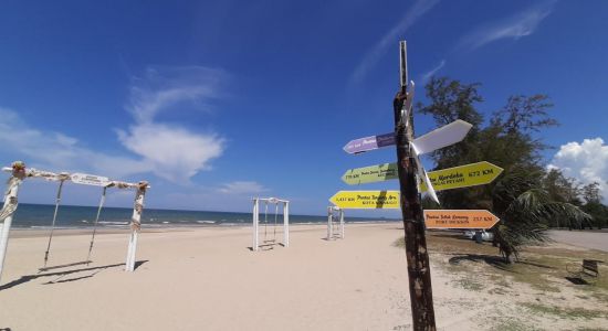 Hiburan Beach