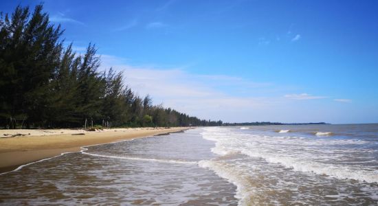 Belawai Beach