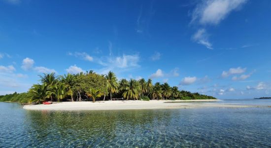 Olhuvaali Beach