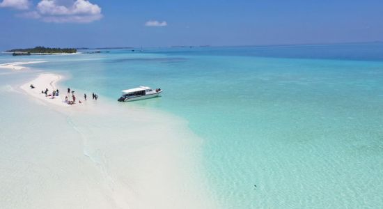 Long Beach Dhigurashu Thun'di