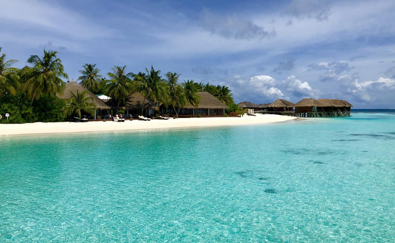 Foto de Nova Resort Maldives con arena blanca superficie