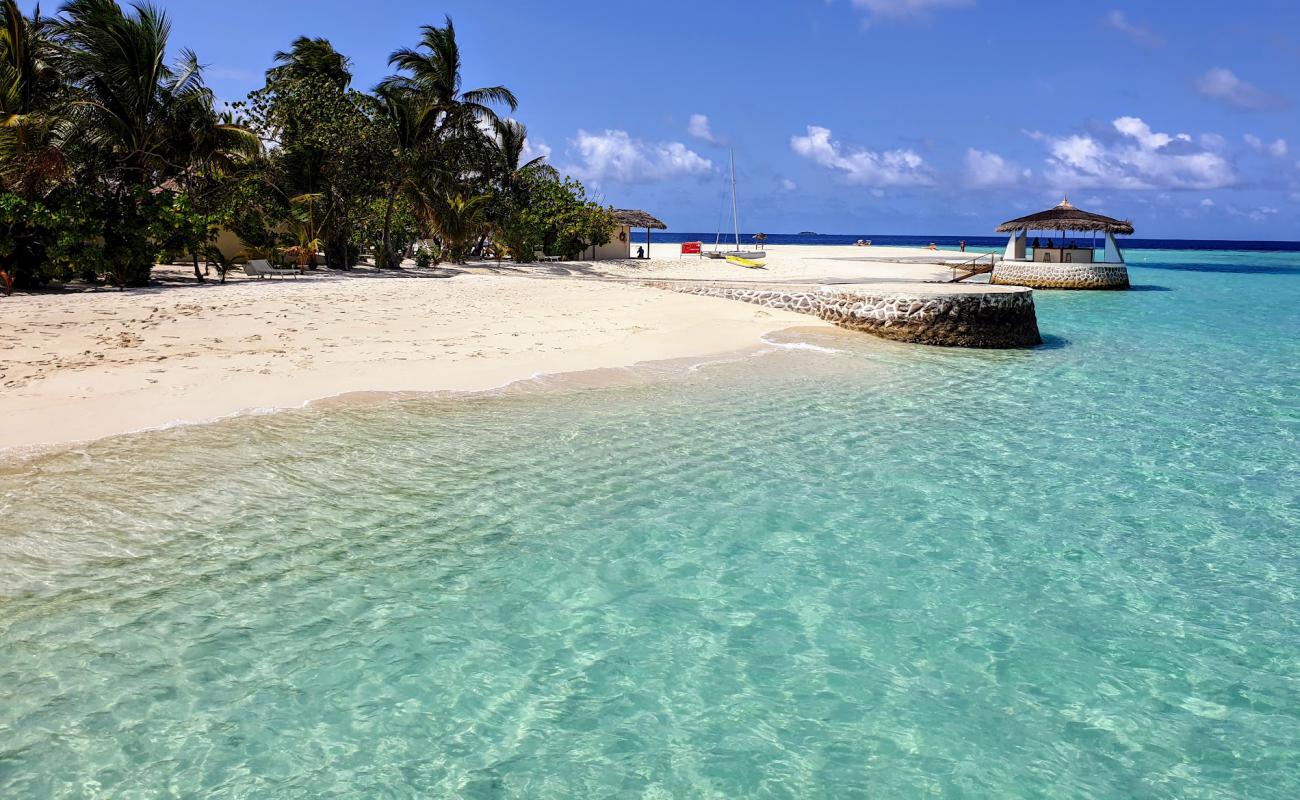 Foto de Maayafushi Island Resort con arena blanca superficie