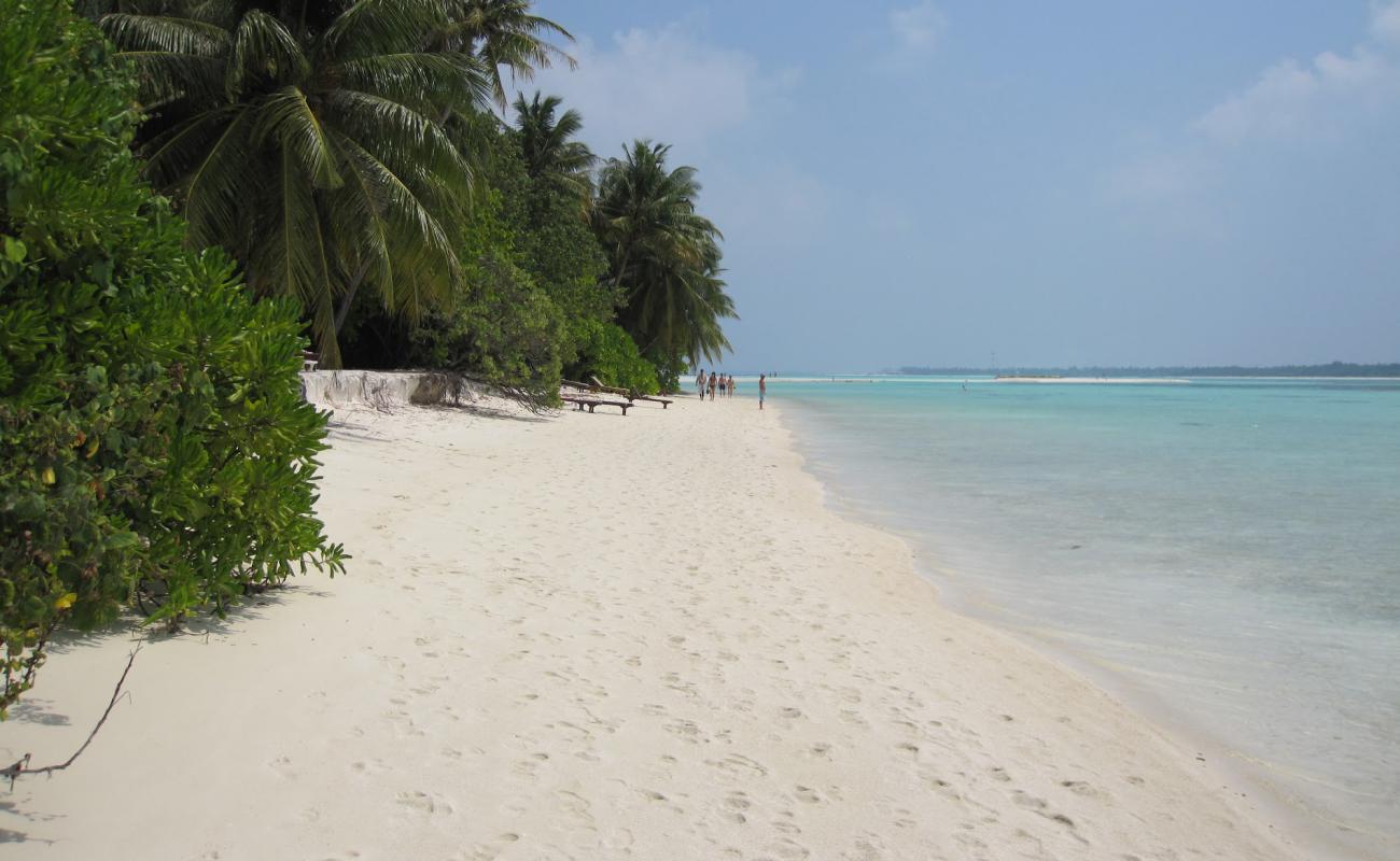 Foto de Beach Boongalo con brillante arena fina superficie