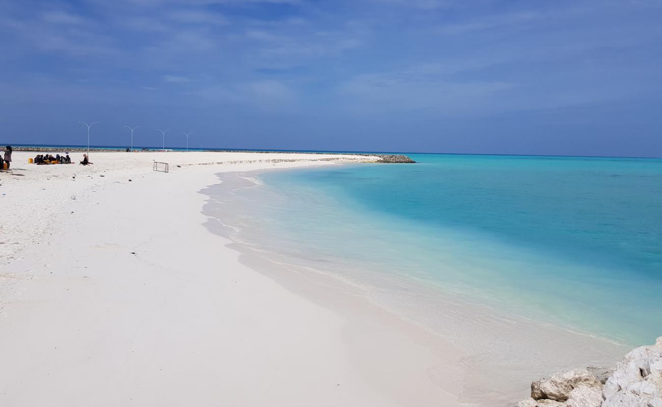 Foto de Gaafaru Beach con arena blanca superficie