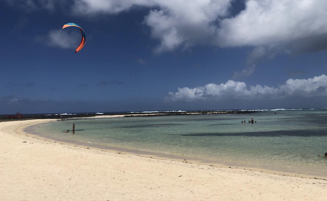 Foto de Poste La Fayette Beach con arena brillante superficie