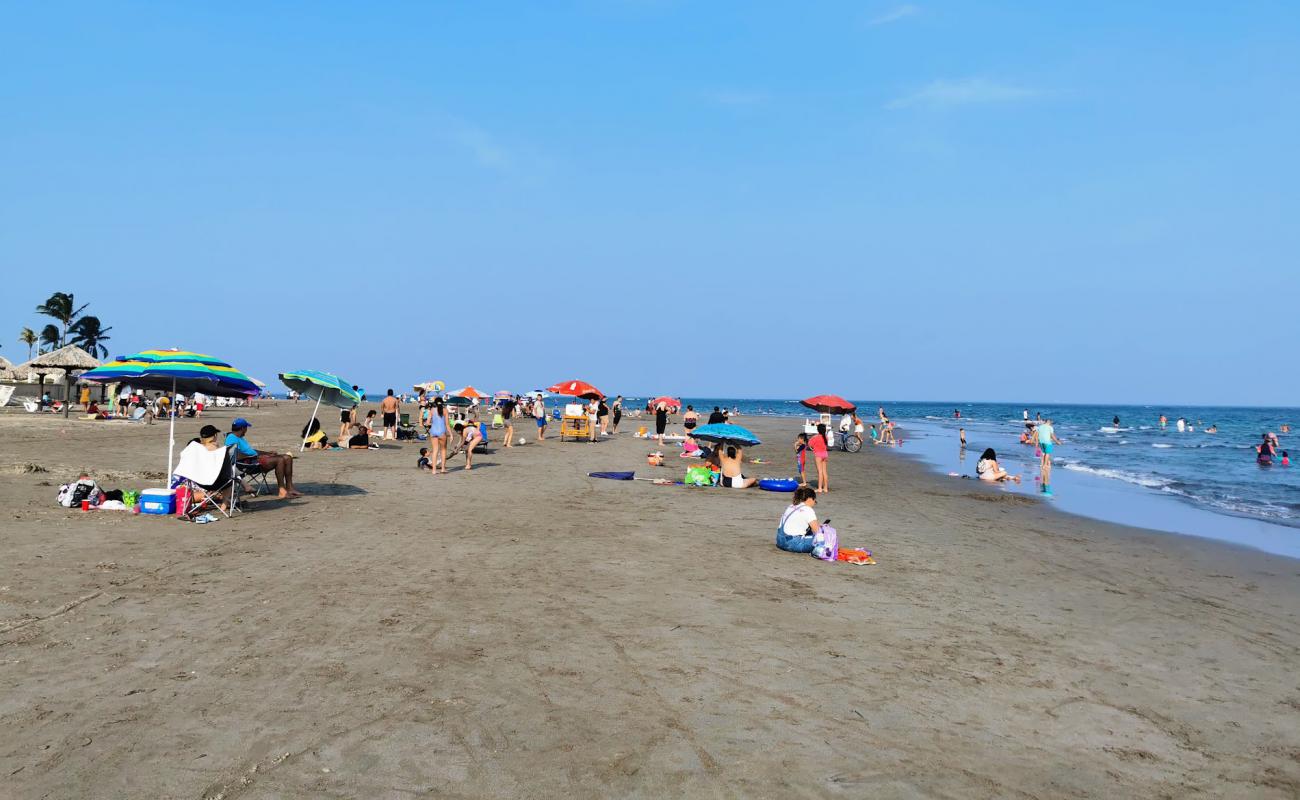 Foto de Playa Penacho del Indio con arena brillante superficie