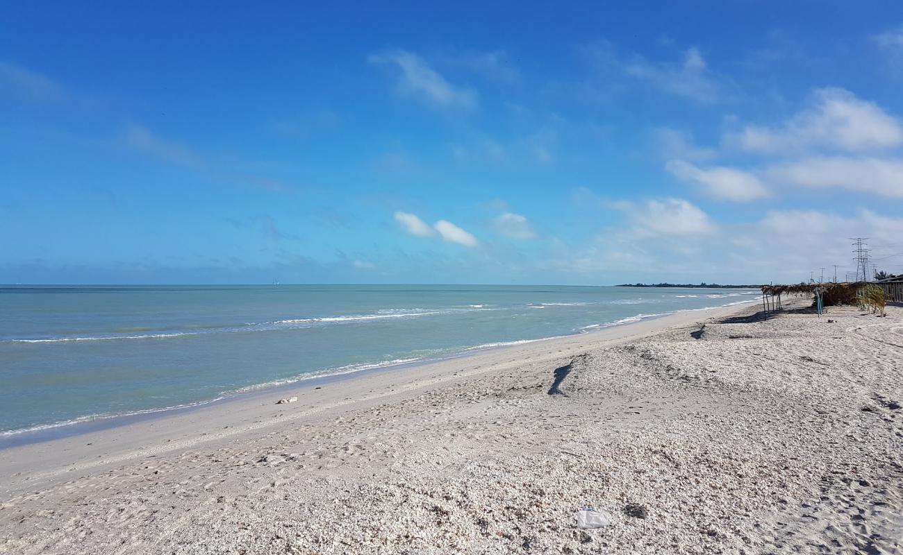 Foto de Playa Bahamita con arena brillante superficie