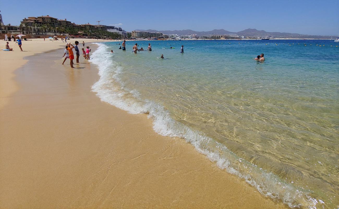 Foto de Playa El Medano con brillante arena fina superficie