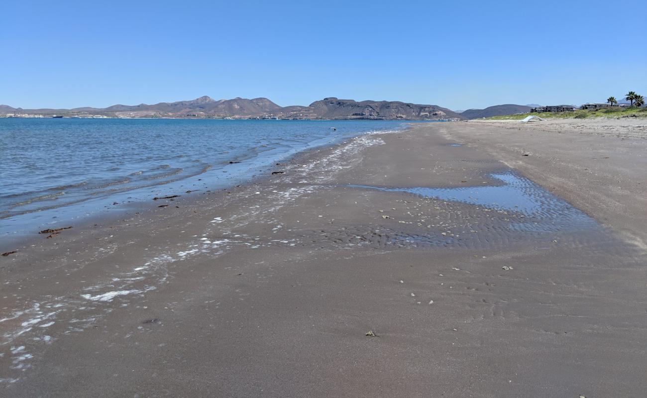 Foto de Playa El Mogote con arena brillante superficie