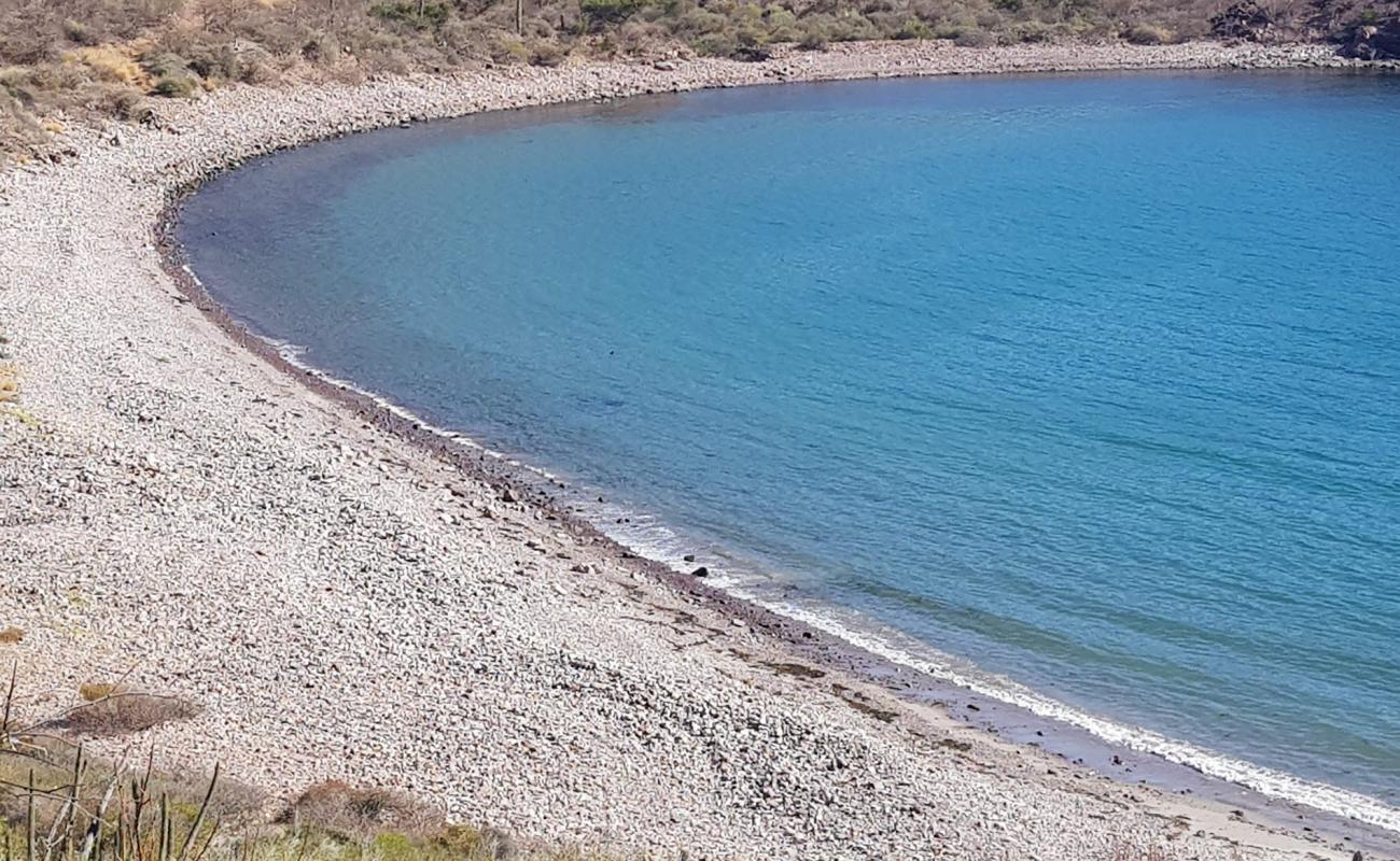 Foto de El carricito beach con guijarro gris superficie