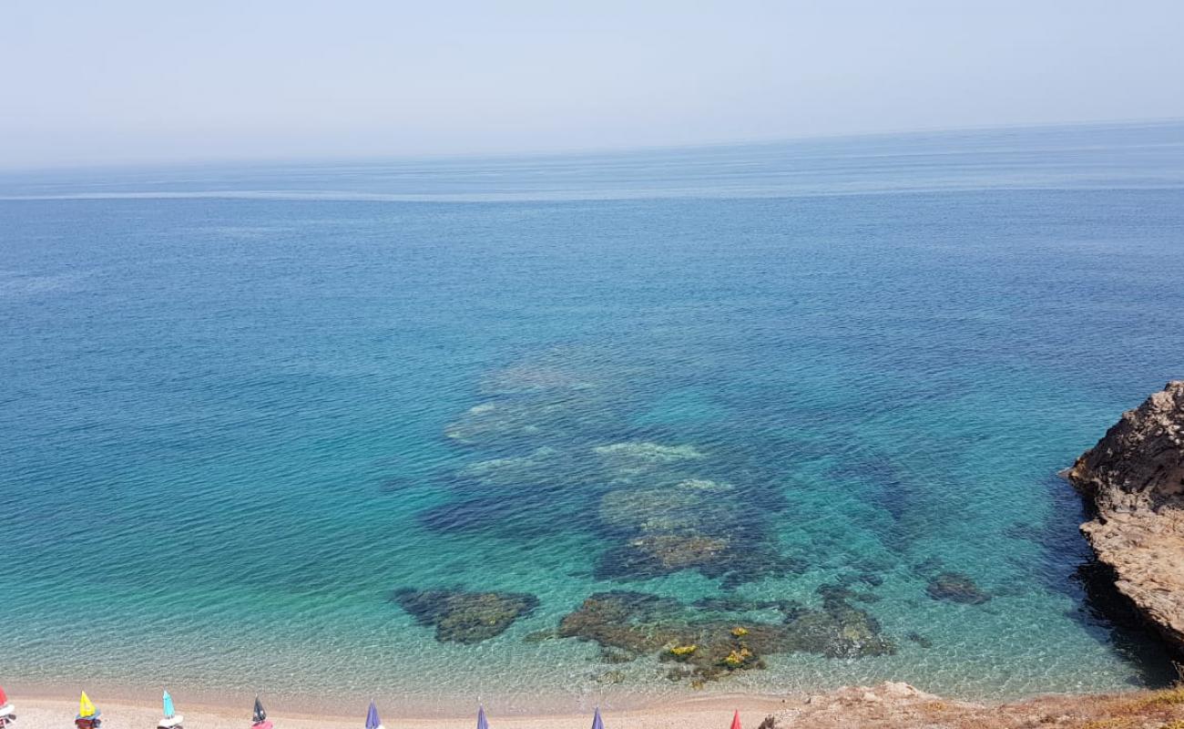 Foto de Plage Sidi Boussaid con guijarro fino claro superficie