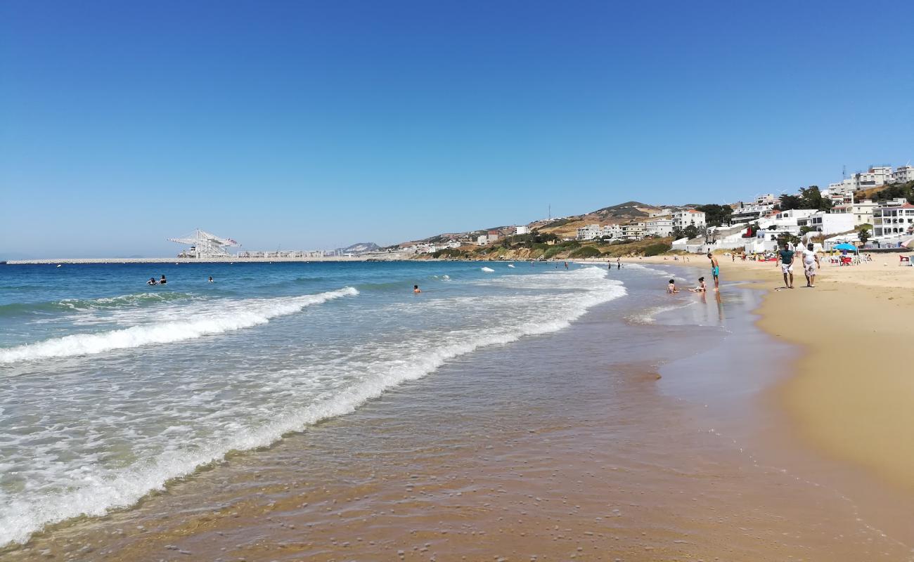 Foto de Plage Public con arena brillante superficie