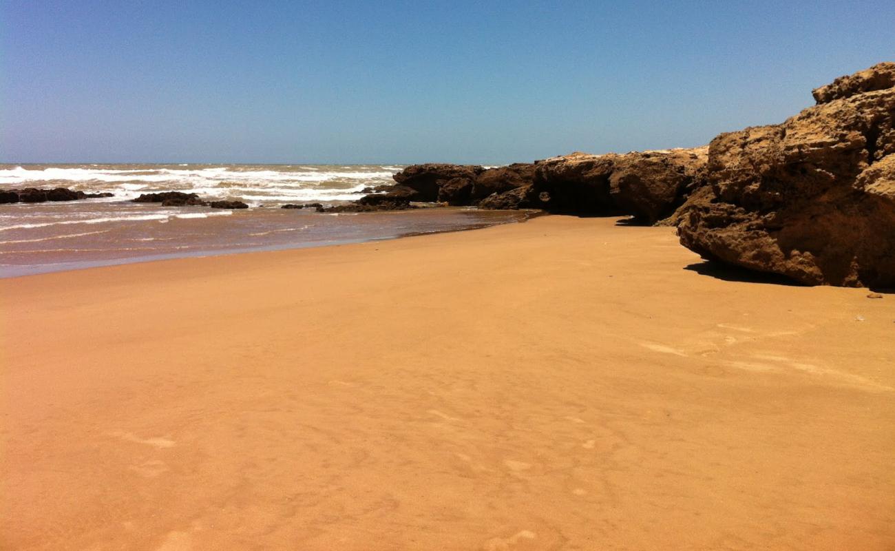 Foto de Plage Cap Sim con brillante arena fina superficie