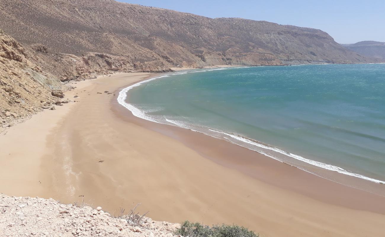 Foto de Plage d'Imsouane 2 con arena fina oscura superficie