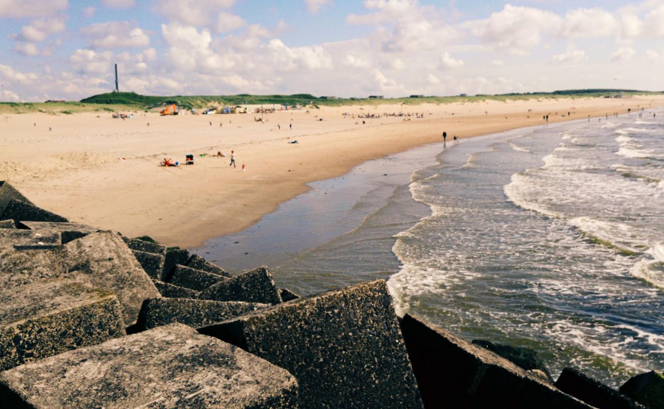 Foto de Strand Kijkduin con arena brillante superficie