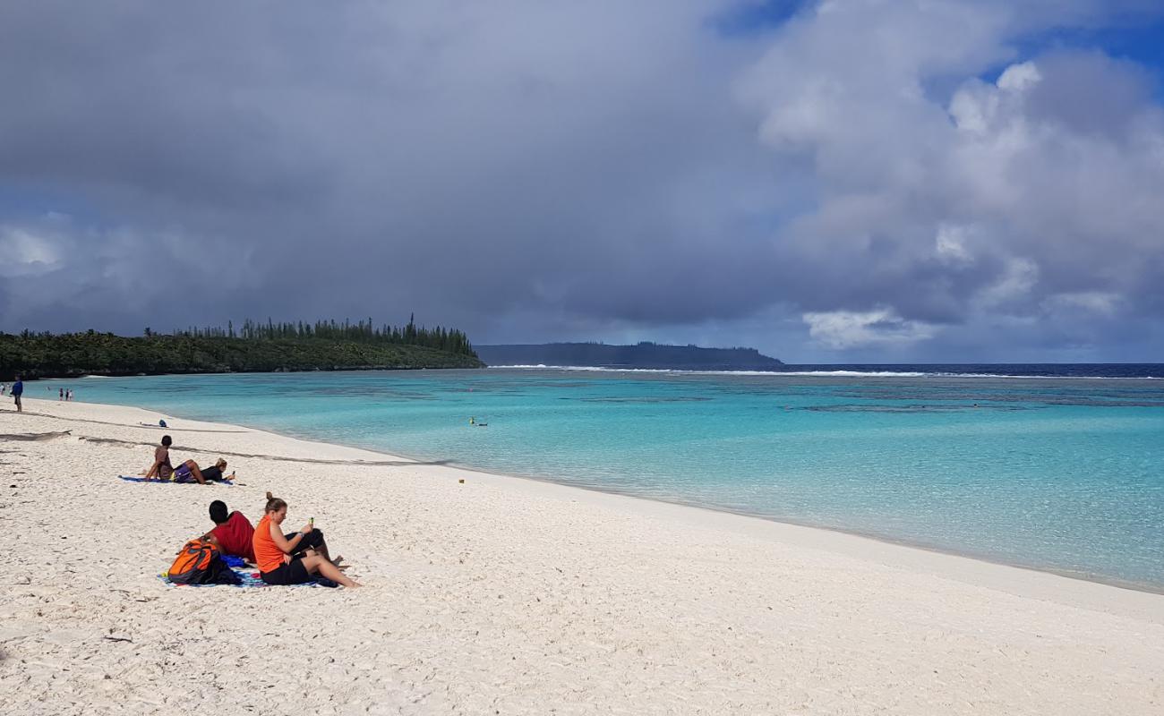 Foto de Yejele Beach con arena blanca superficie