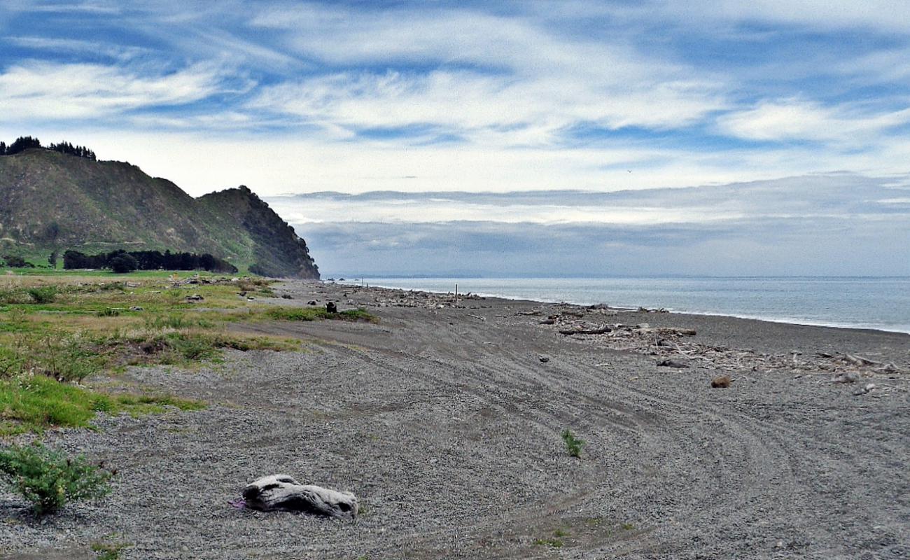 Foto de Torere Beach con guijarro gris superficie